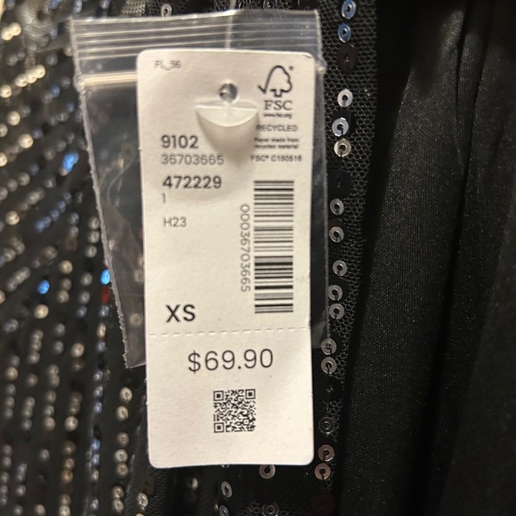 blouse - Picture 3 of 3